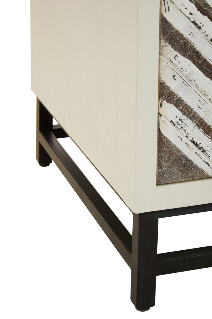 Gili Wood Pattern Door Sideboard