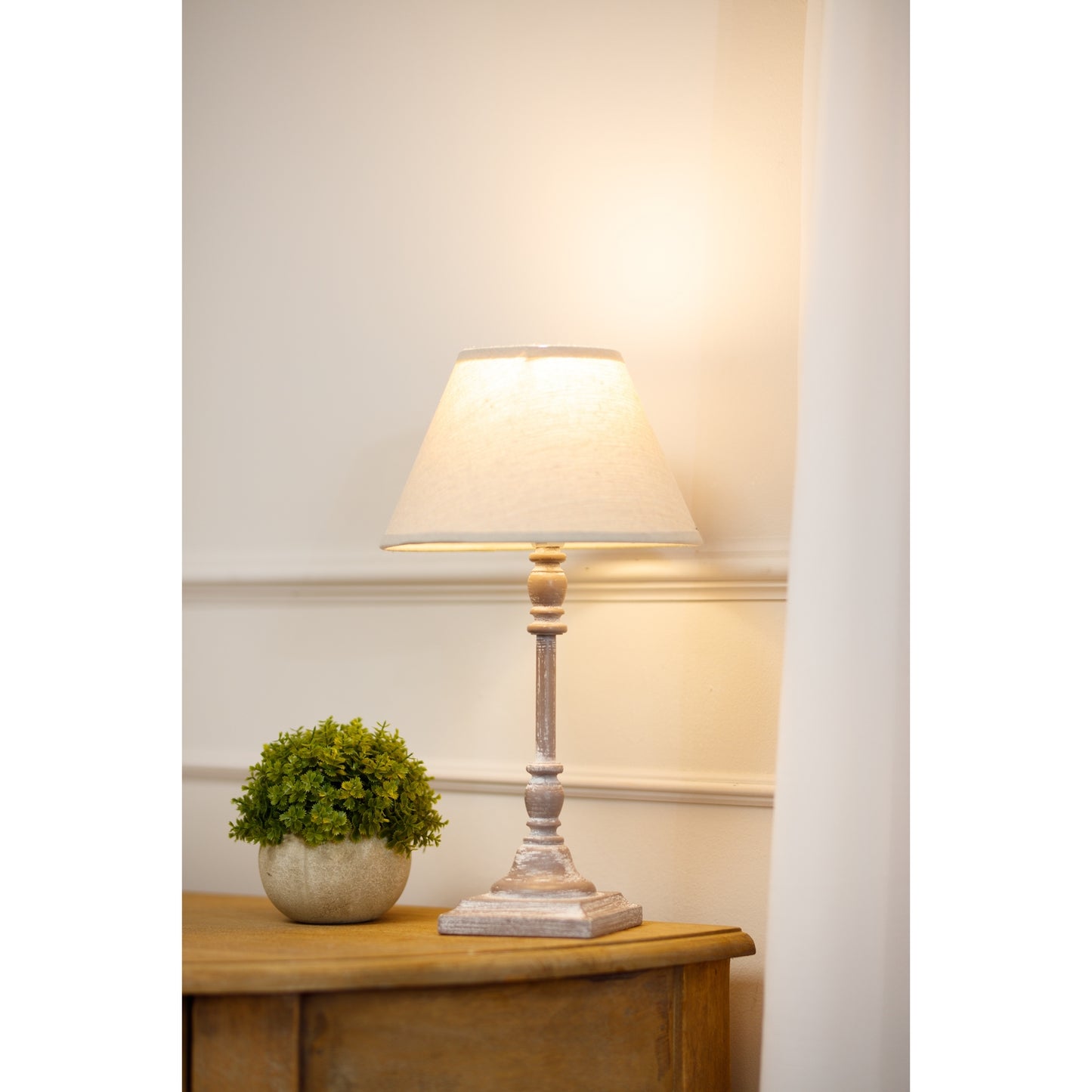 Antia Stem Table Lamp With Linen Shade - Lighting from the Quanta Home collection.