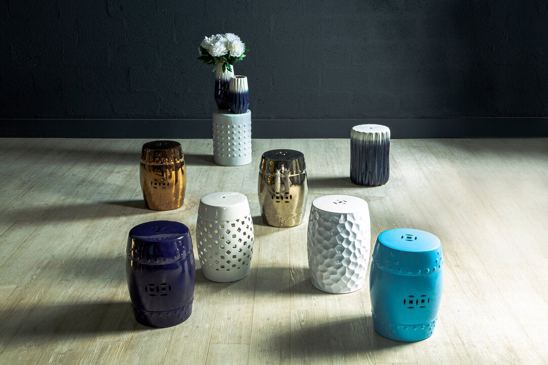 Lagun Complements Silver Finish Table And Stool