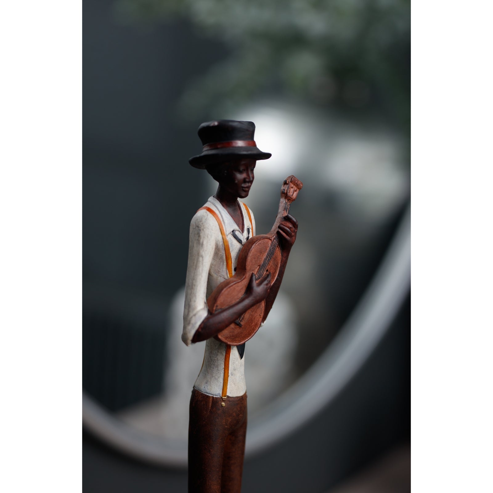 Standing Jazz Band Strings - People Figurines from the Quanta Home collection.