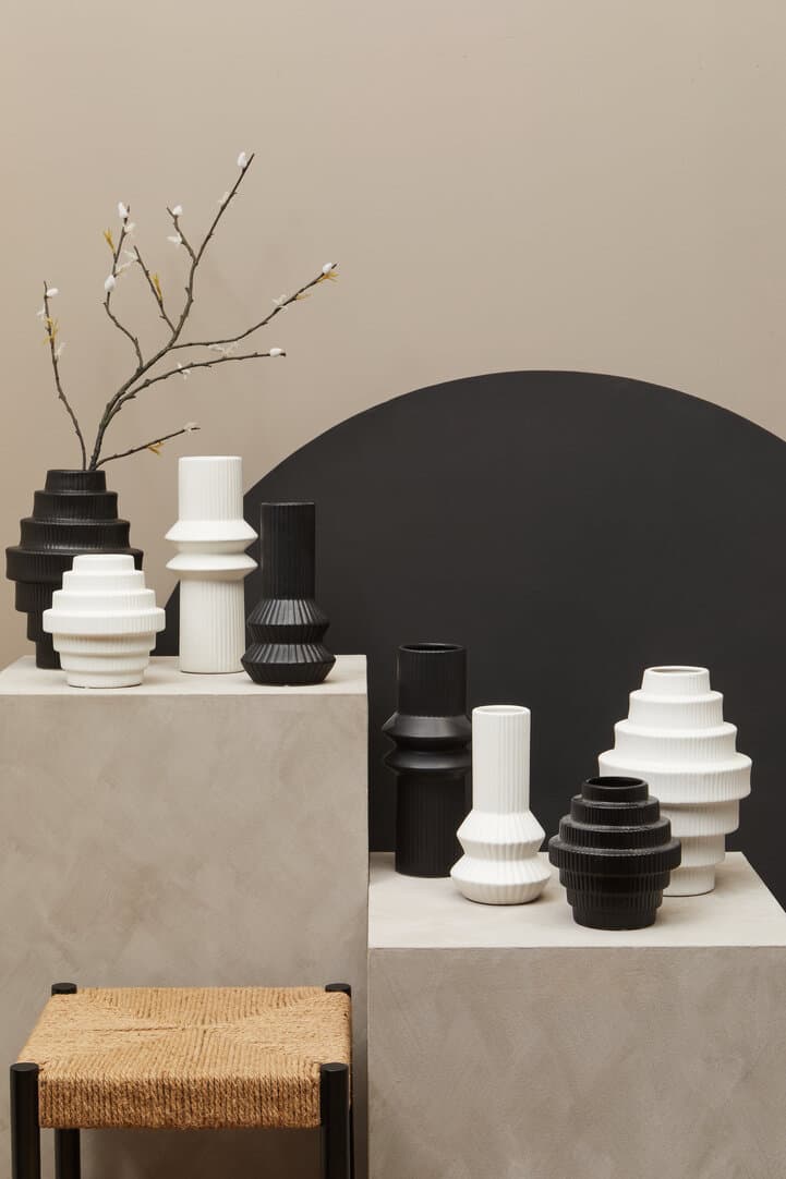 Scala Black Large Step Design Vase