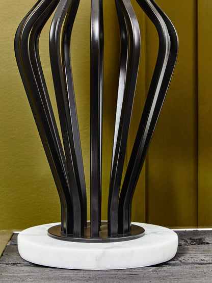 Yada Black And White Table Lamp