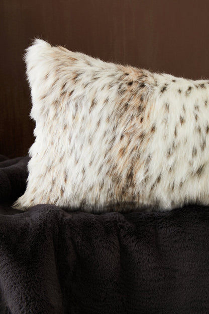 Folia Grey Fur Throw