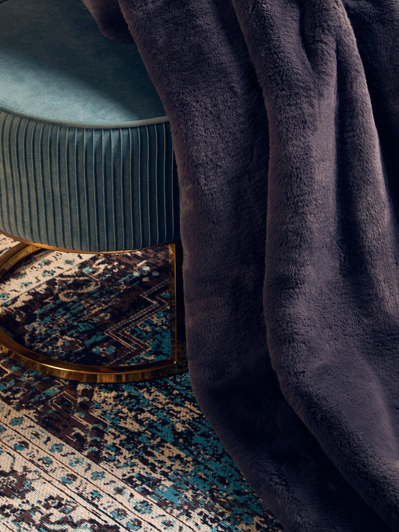 Folia Grey Fur Throw