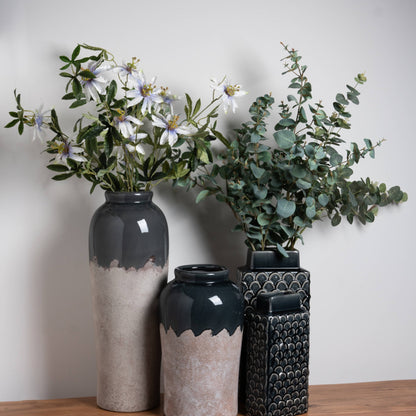 Rectangular Perugia Vase Medium - Vases from the Quanta Home collection.
