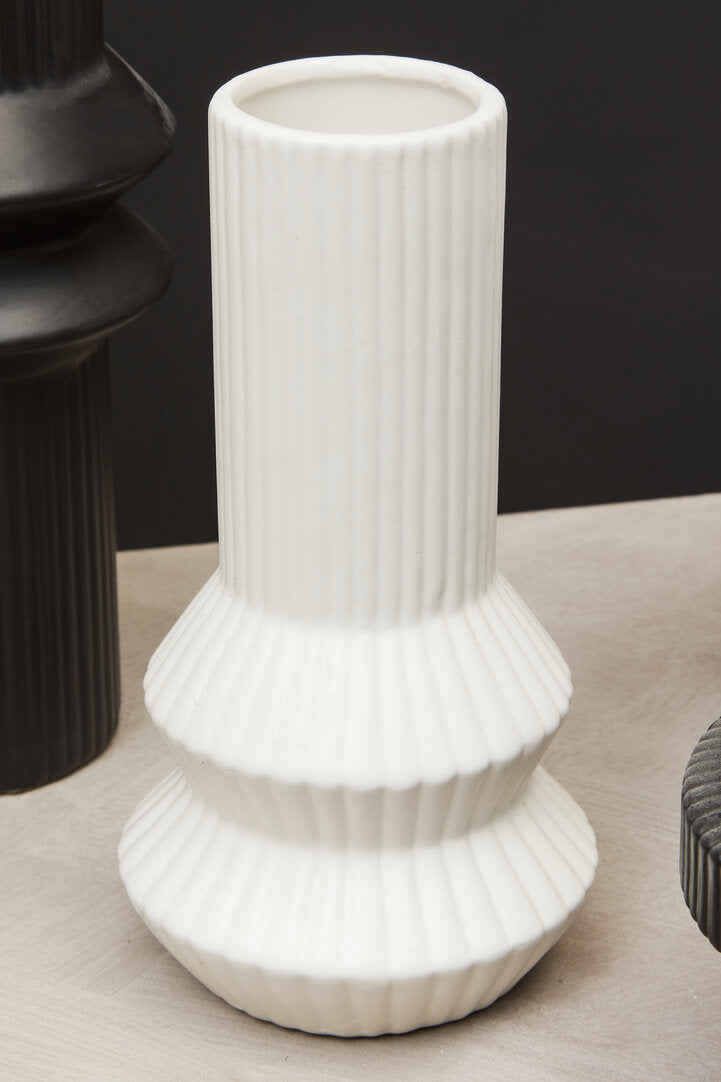 Scala White Ribbed Vase