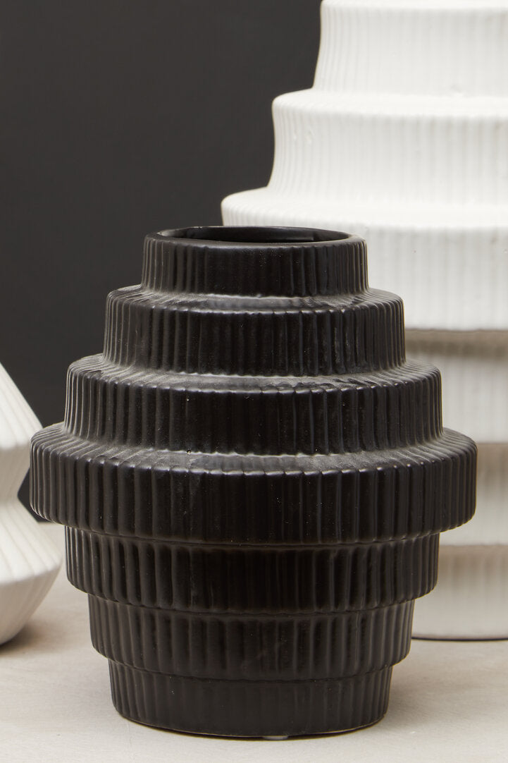 Scala Black Small Step Design Vase