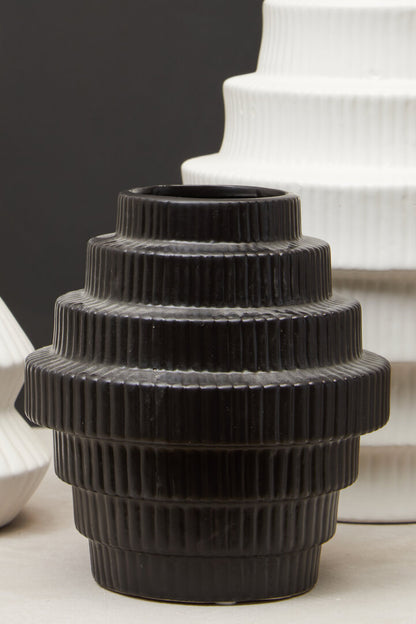 Scala Black Small Step Design Vase