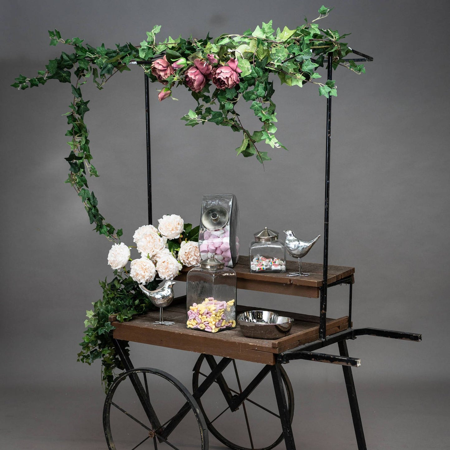 Ivy Garland - Christmas Wreaths & Garlands from the Quanta Home collection.