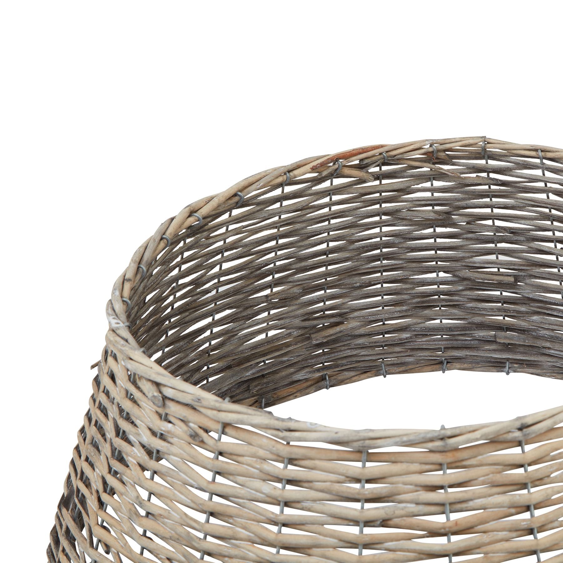 Wicker Tree Skirt - Christmas Room Decorations from the Quanta Home collection.