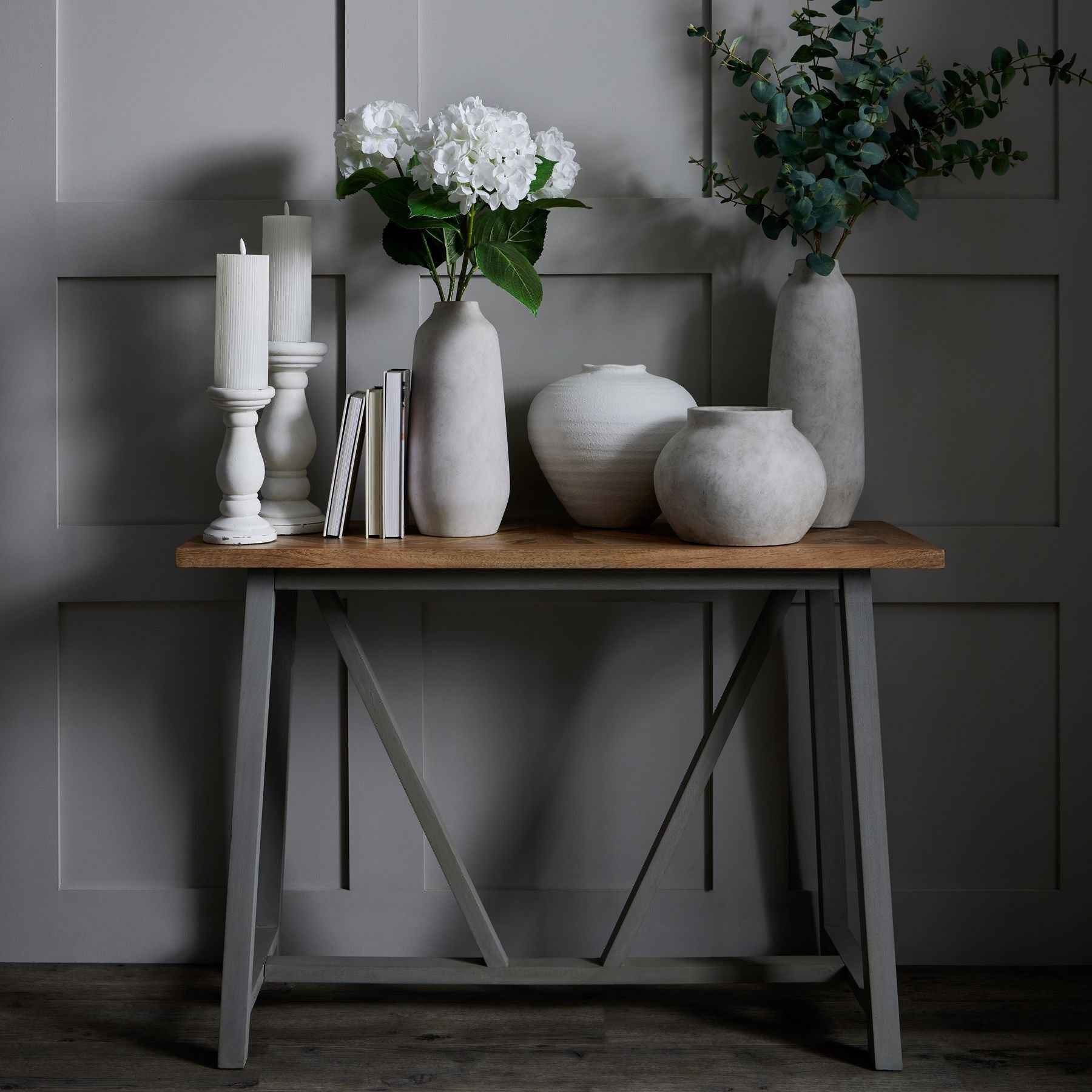 Darcy Stone Planter - Indoor Planters from the Quanta Home collection.