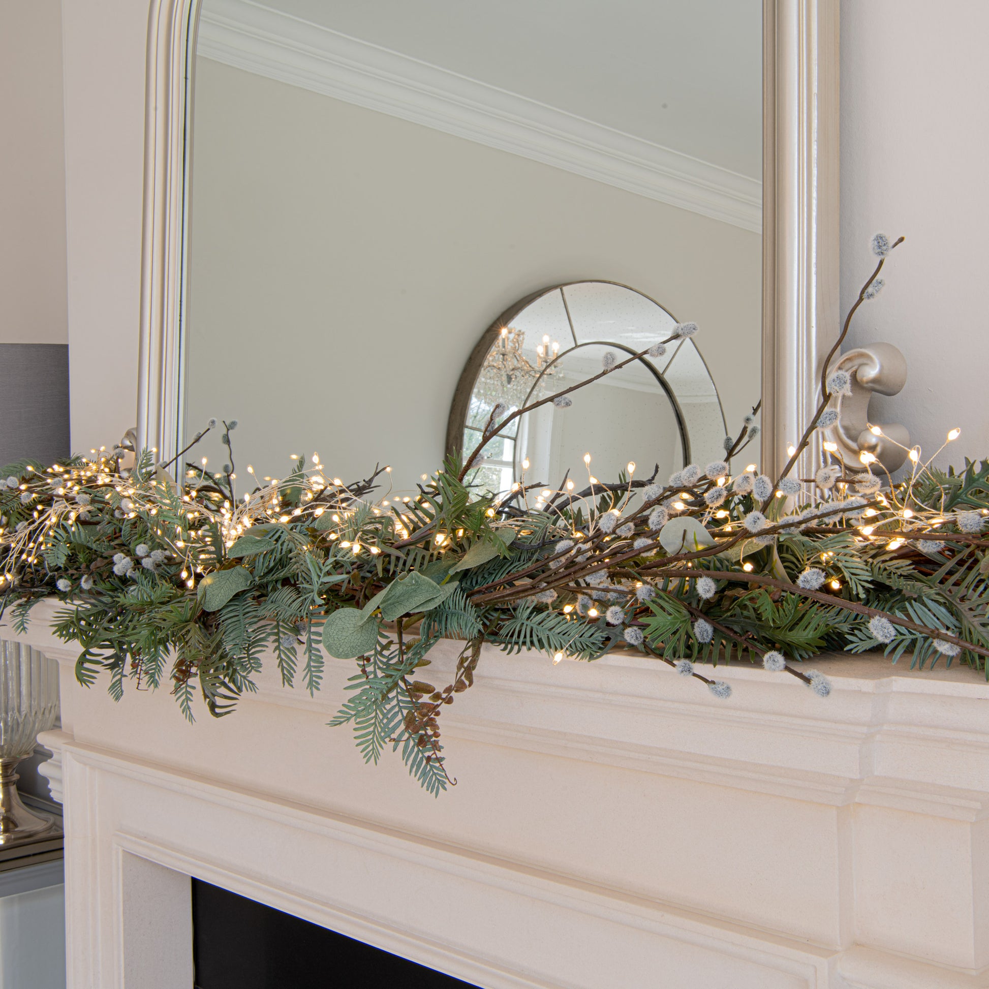 2.75m\9ft Plug-In LED 8 Sequence Warm White Cluster String - Christmas Room Decorations from the Quanta Home collection.