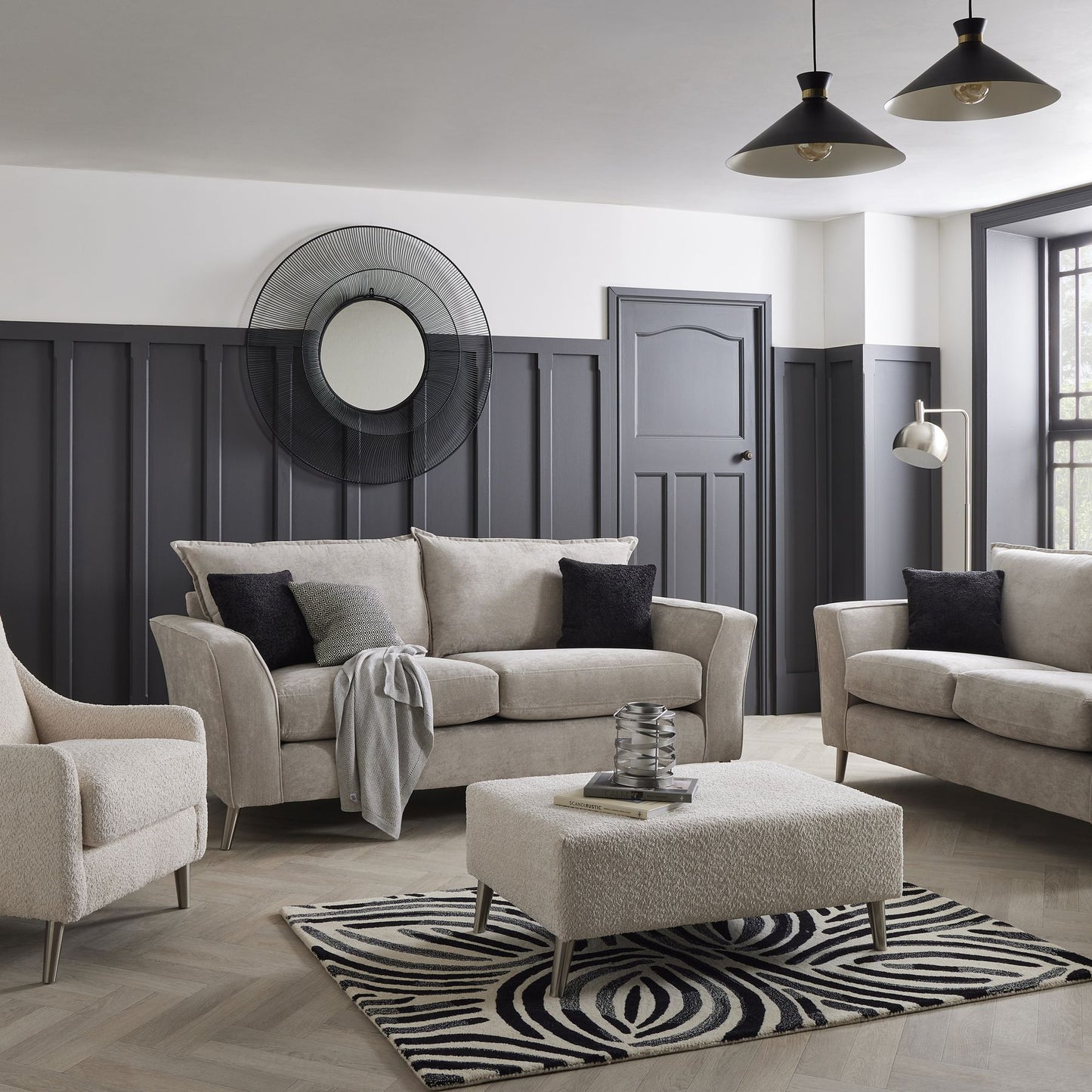 Chico Black Large Wire Mirror - Wall Mirrors from the Quanta Home collection.