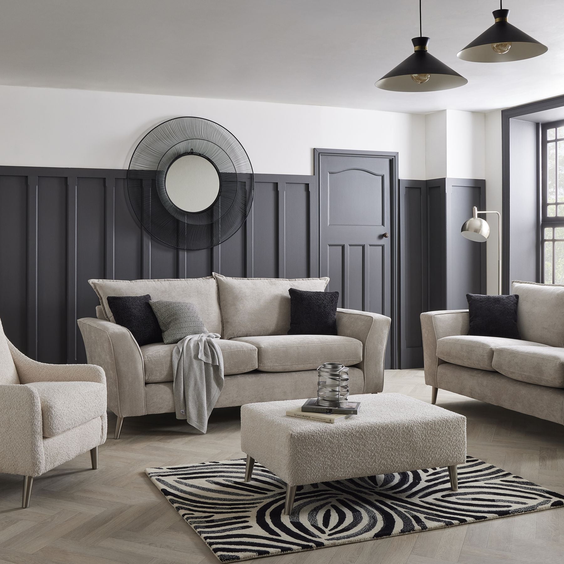 Chico Black Large Wire Mirror - Wall Mirrors from the Quanta Home collection.