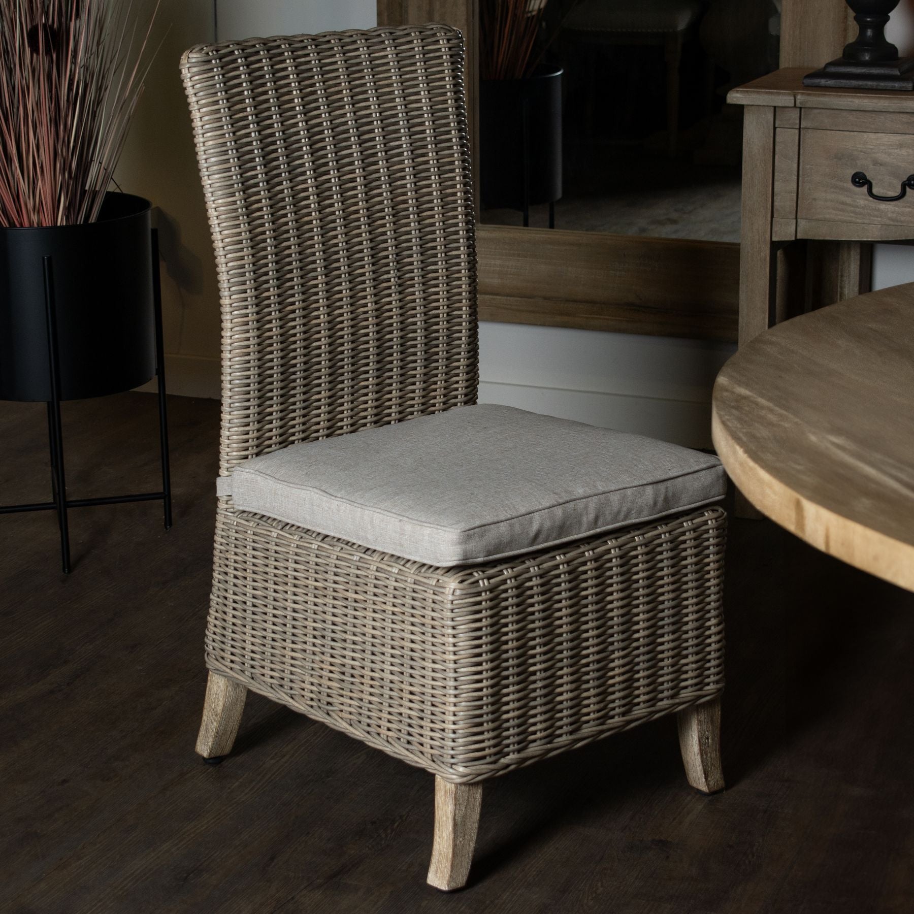 Capri Collection Outdoor Dining Chair - Dining Chairs from the Quanta Home collection.