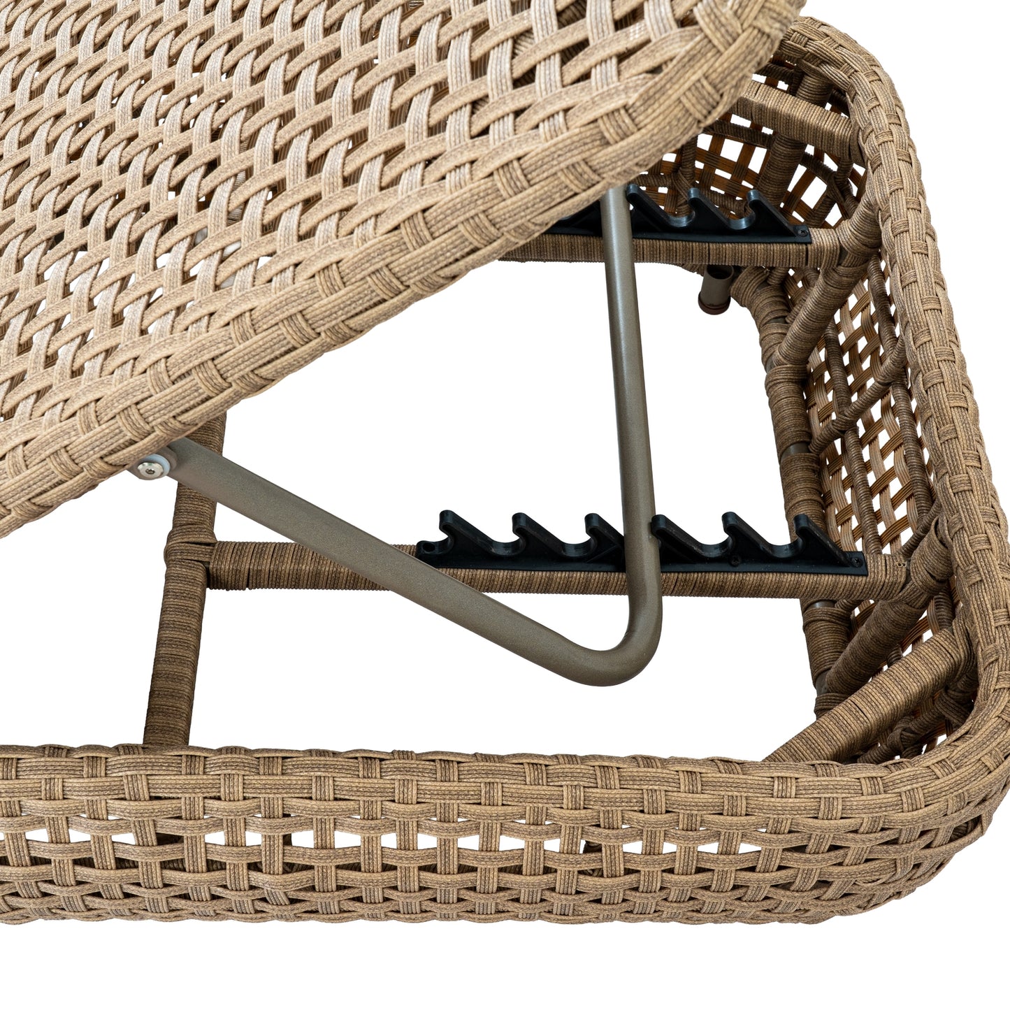 Bloom Collection Outdoor Sunbed - Occasional Chairs from the Quanta Home collection.