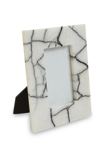 Marmont White and Black Marble 4In X 6In Small Photo Frame