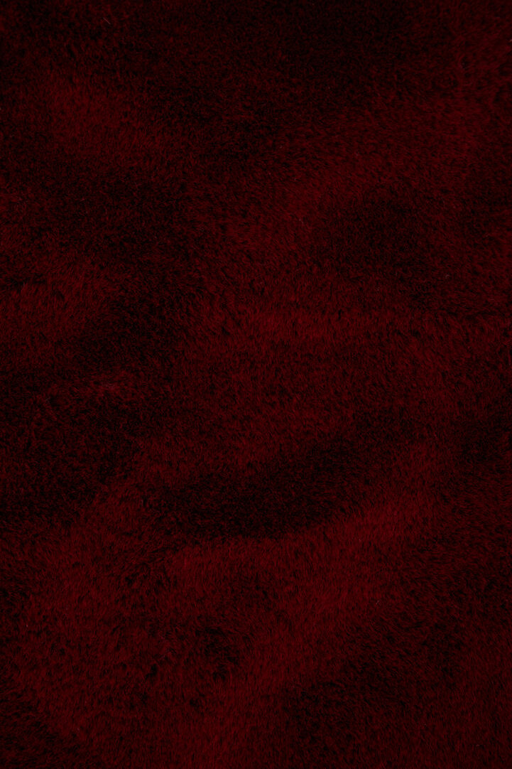 Folia Red Wine Throw