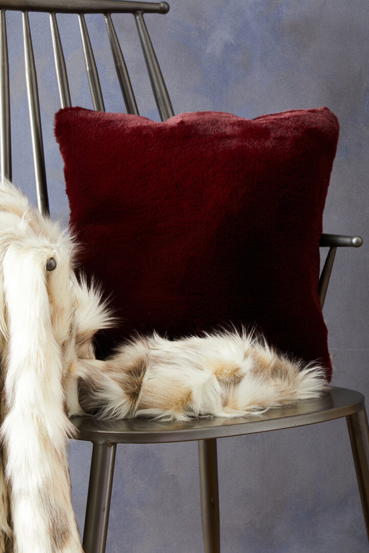 Folia Natural Fur Throw