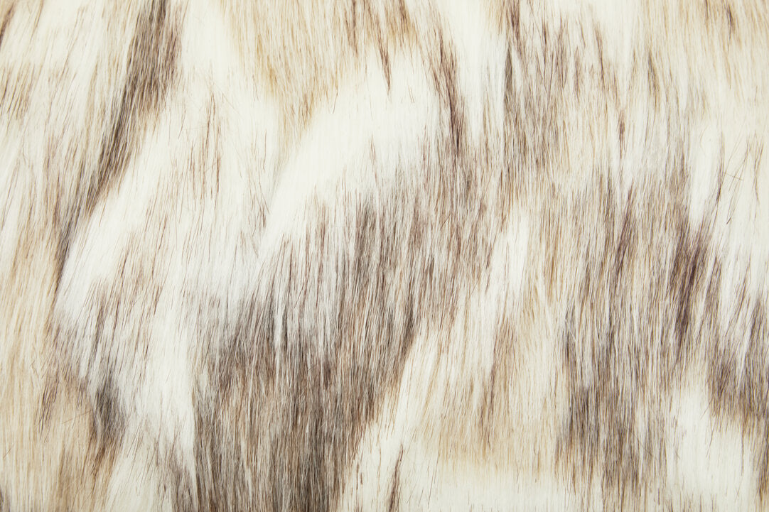 Folia Natural Rectangular Fur Cushion