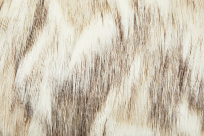Folia Natural Rectangular Fur Cushion
