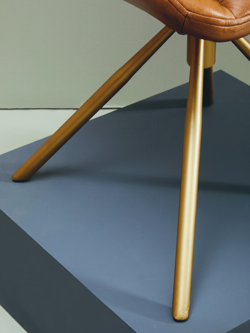 Dakota Brown Leather Chair