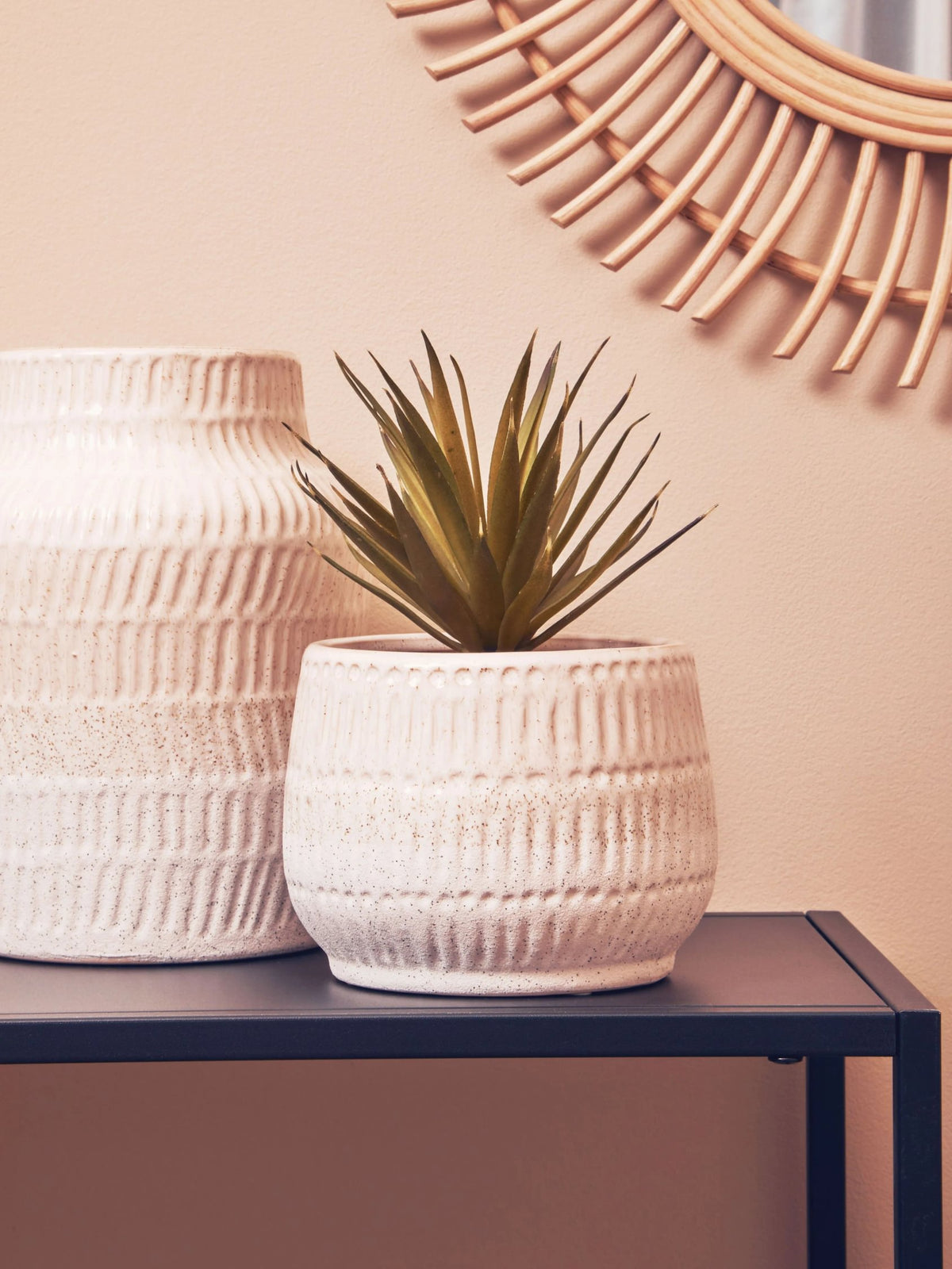 Pebbleton Small Vase