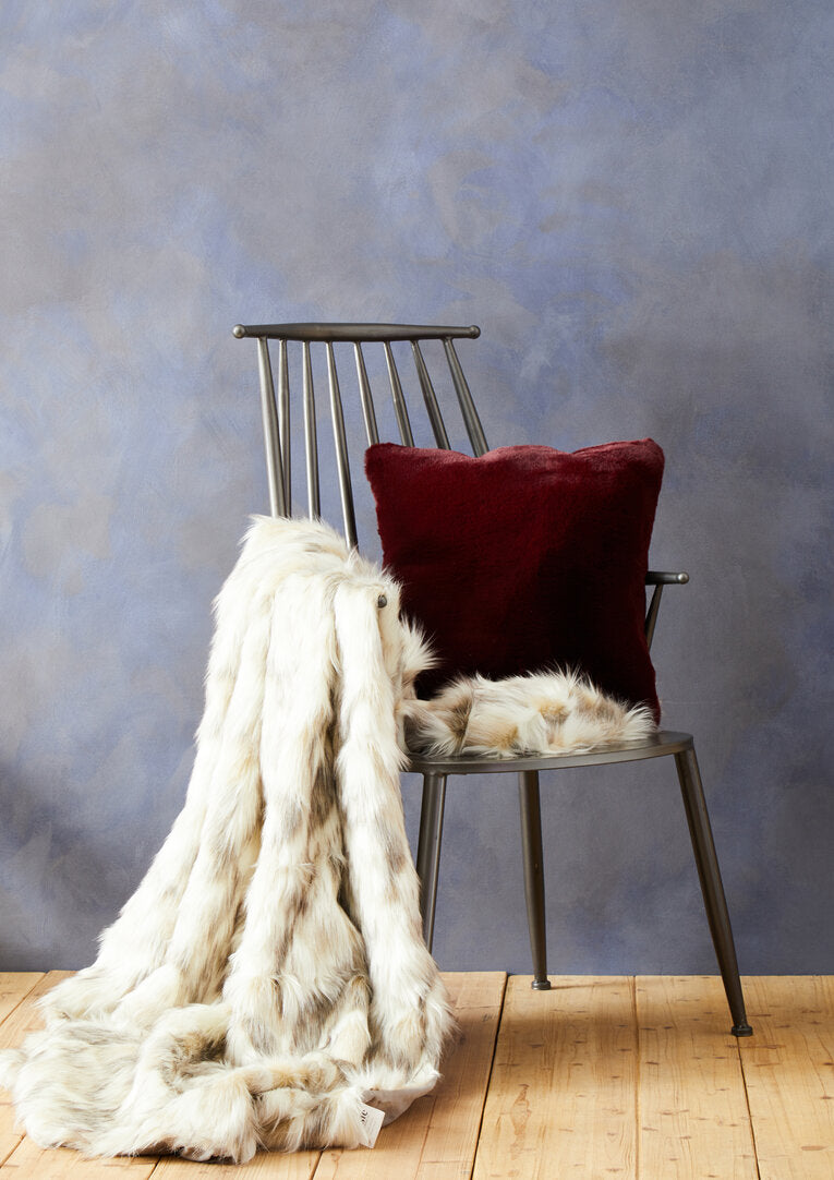 Folia Natural Fur Throw