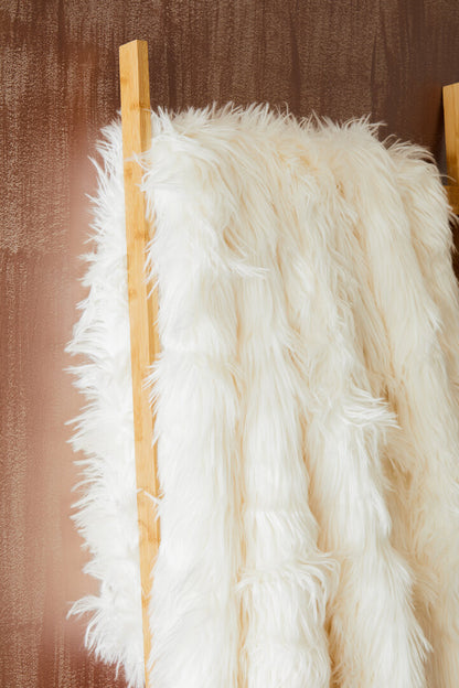 Folia Cream Fur Throw