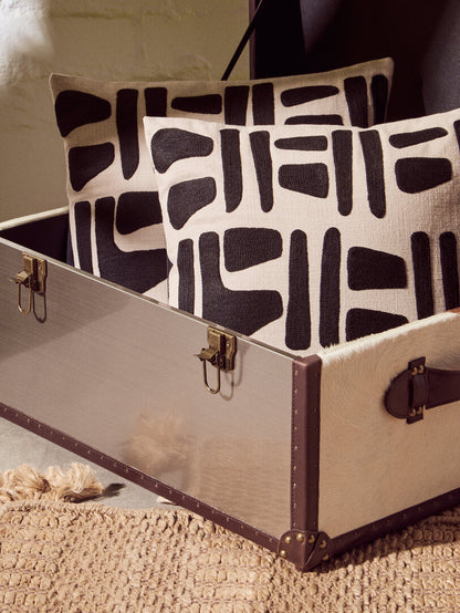 Chelsea Townhouse Brown And White Genuine Cowhide Storage Trunk