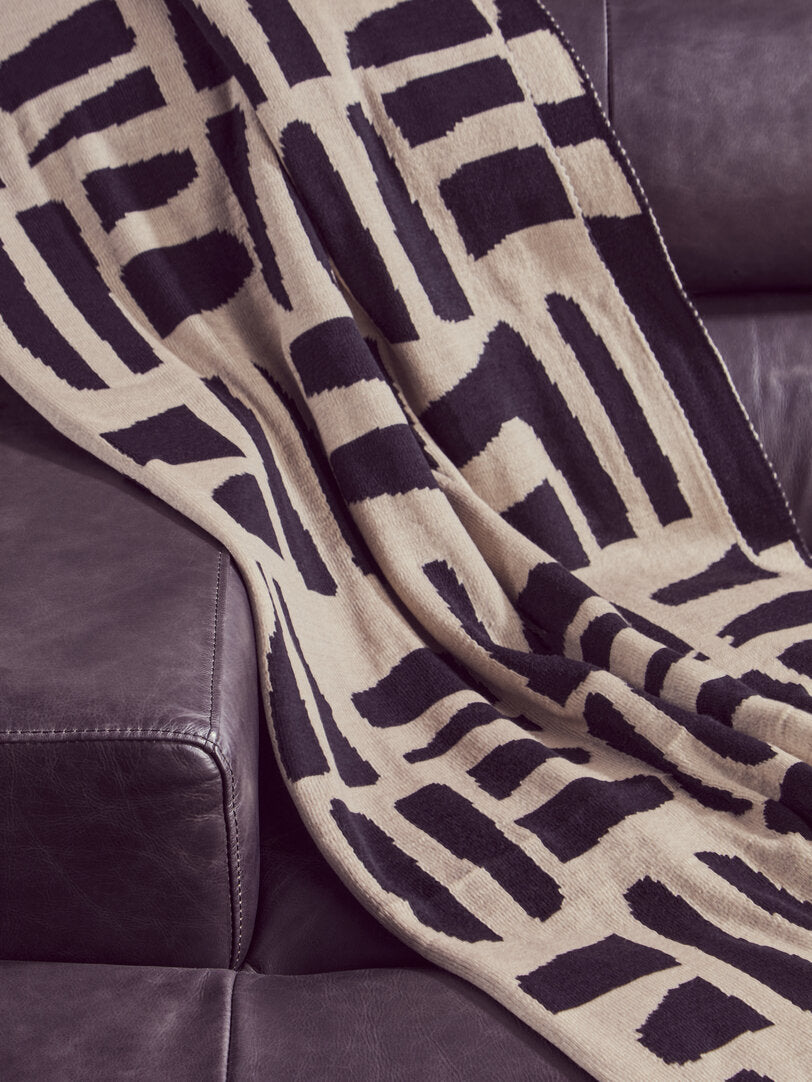 Zola Natural And Black Throw