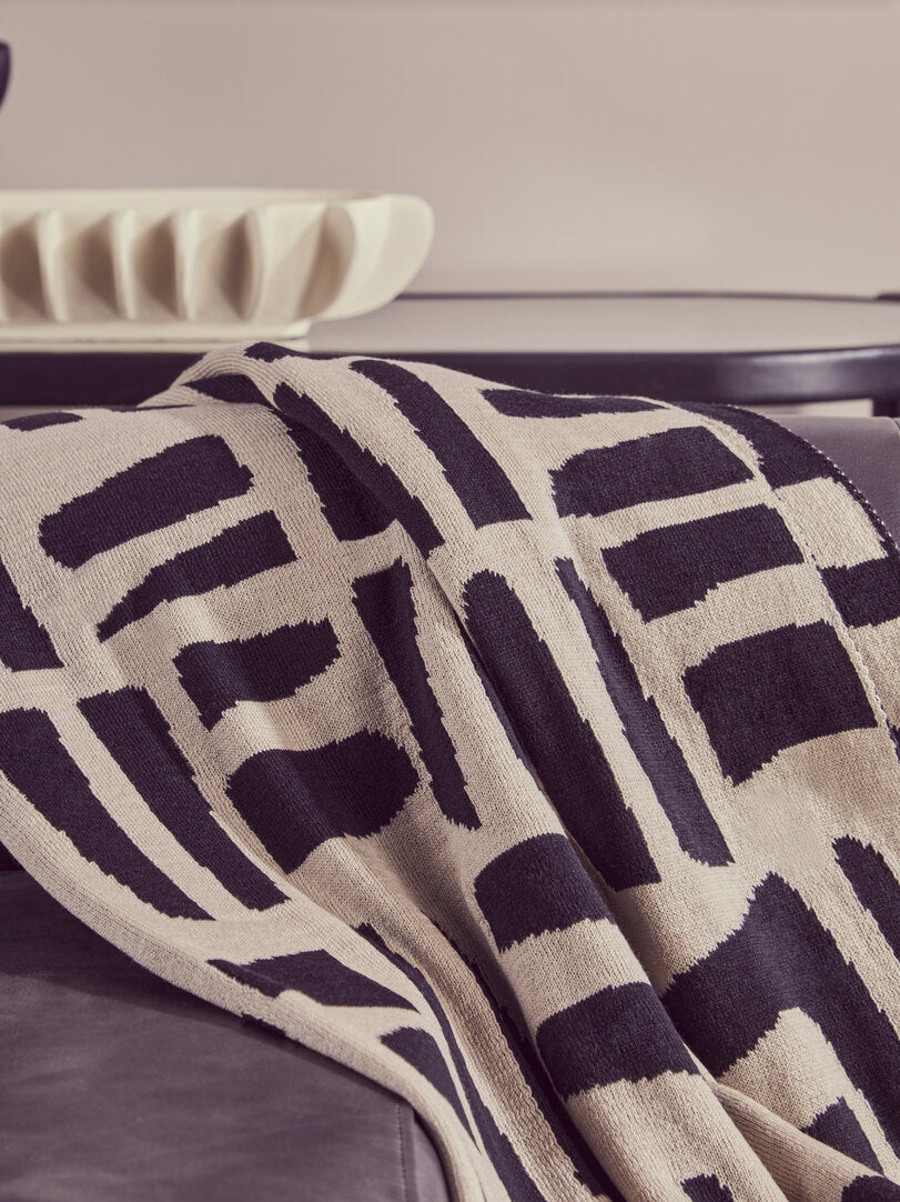 Zola Natural And Black Throw