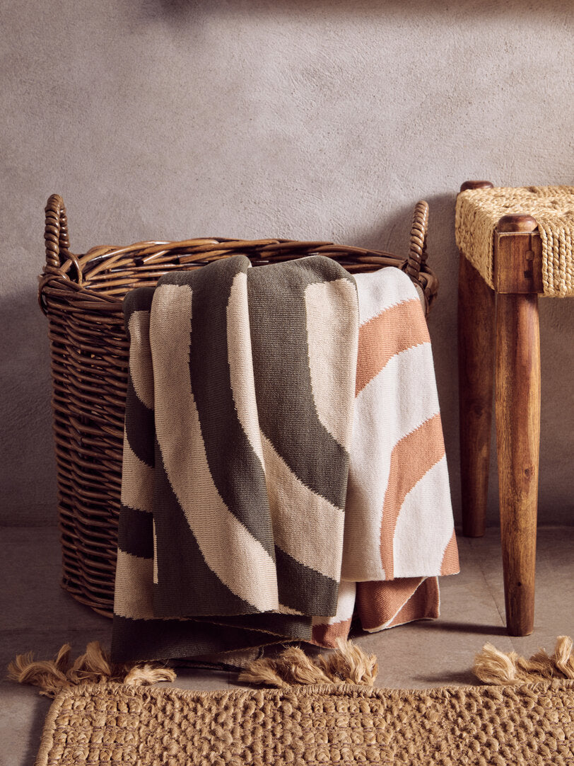 Zola Natural And Terracotta Throw