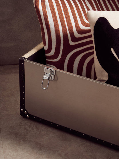 Chelsea Townhouse Black And White Genuine Cowhide Storage Trunk