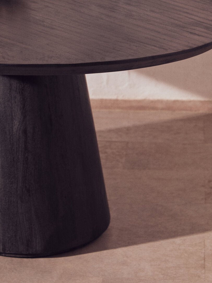 Sicily Mango Wood Oval Dining Table in Black Finish