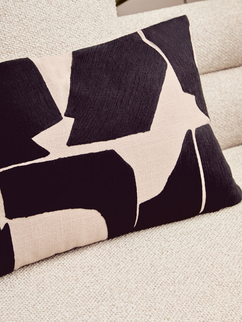 Zola Natural And Black Cushion