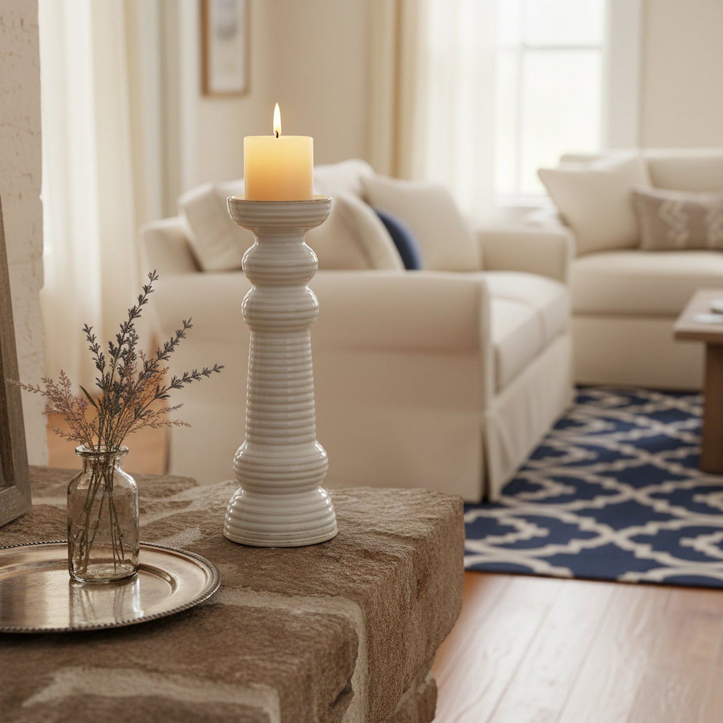 Sile Medium Pillar Candle Holder
