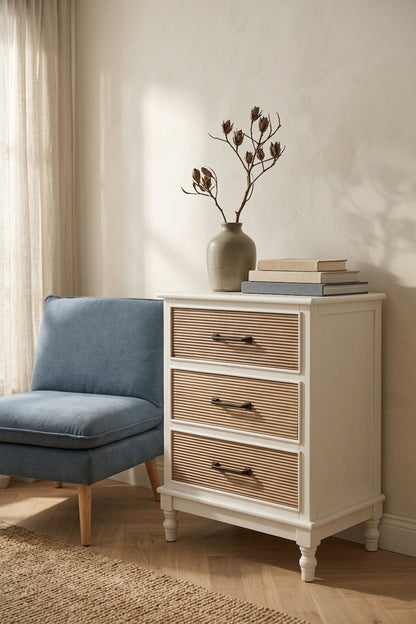 Heirloom 3 Drawer Chest