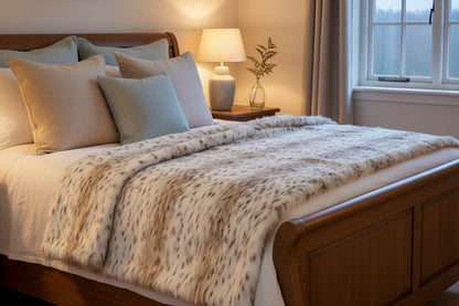 Folia Animal Print Fur Throw
