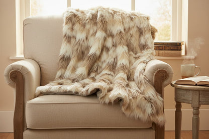 Folia Natural Fur Throw