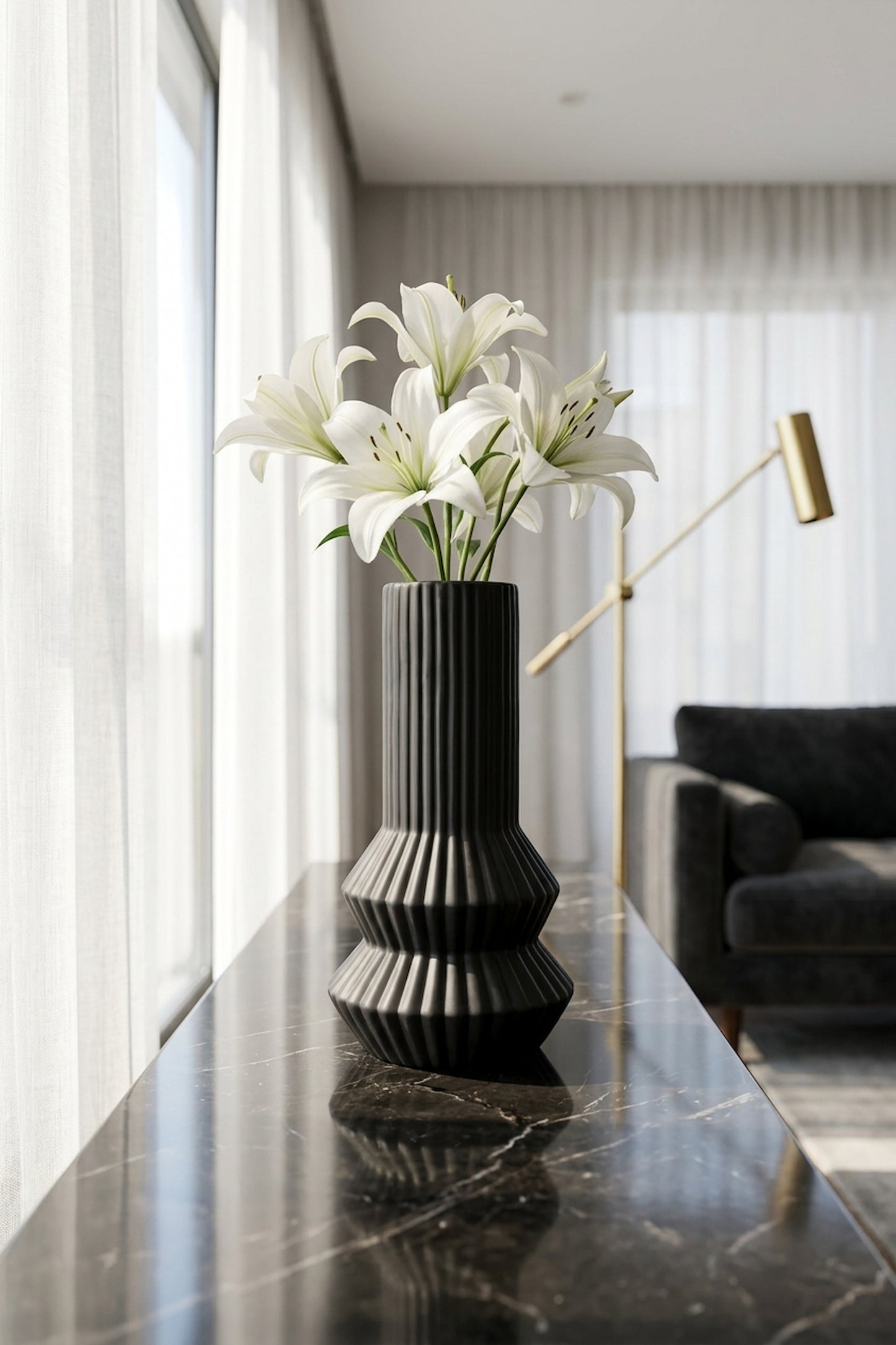 Scala Black Ribbed Vase
