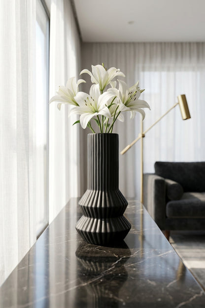 Scala Black Ribbed Vase